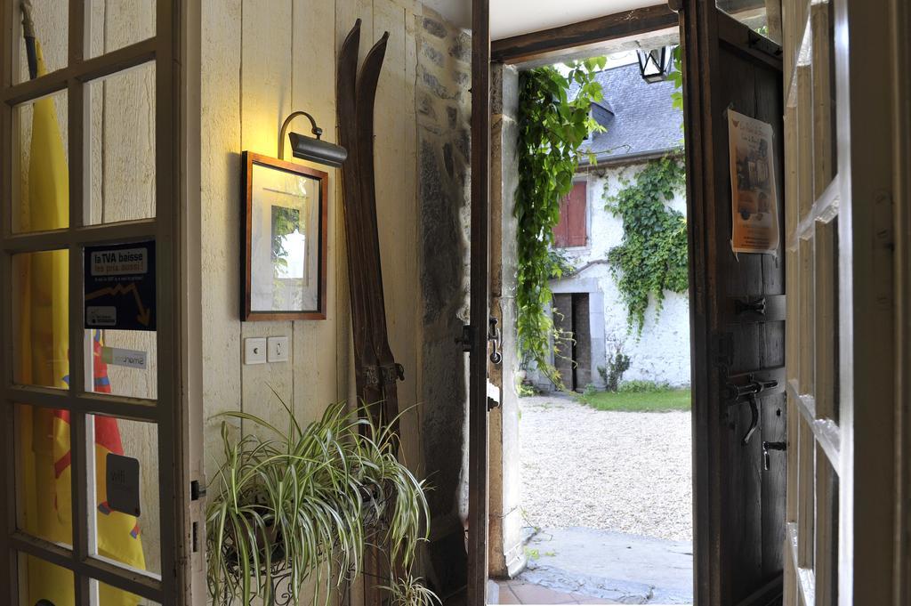 Hotel Les Bains De Secours Sevignacq-Meyracq ภายนอก รูปภาพ