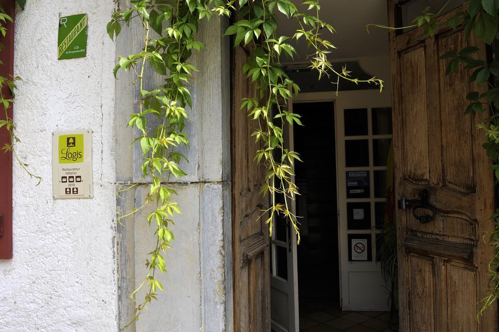 Hotel Les Bains De Secours Sevignacq-Meyracq ภายนอก รูปภาพ