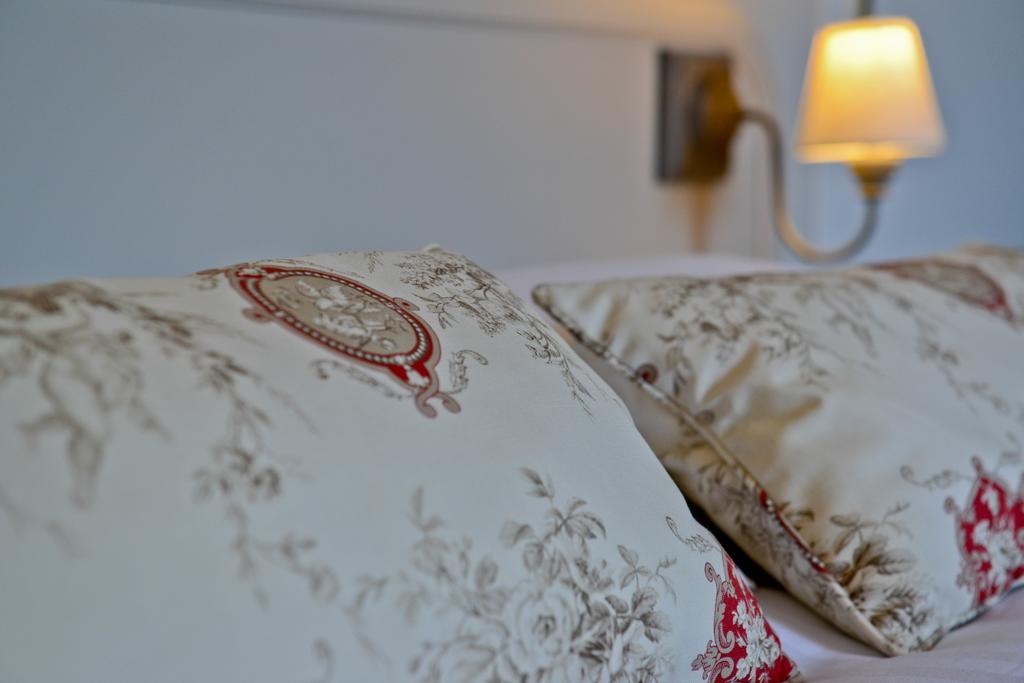 Hotel Les Bains De Secours Sevignacq-Meyracq ภายนอก รูปภาพ
